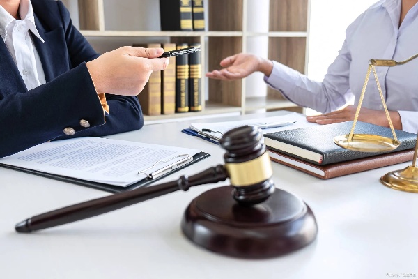 做法律顾问需要什么证 从事法律顾问需要的条件