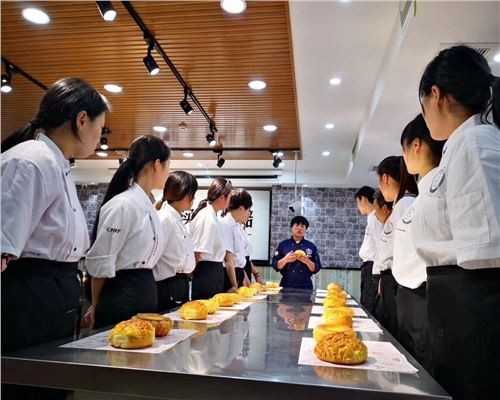 建昌烘焙培训到哪里学校 建昌西餐厅